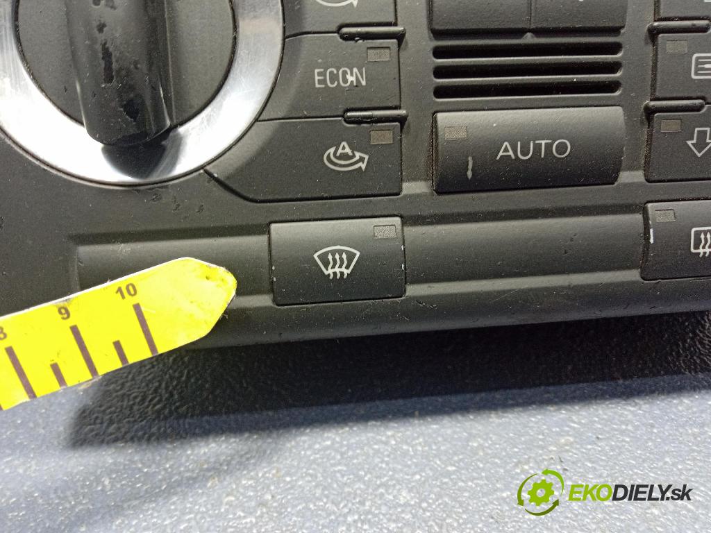 Audi A3 2003 Přepínač Klimatizace: Proud vzduchu 8P0820043