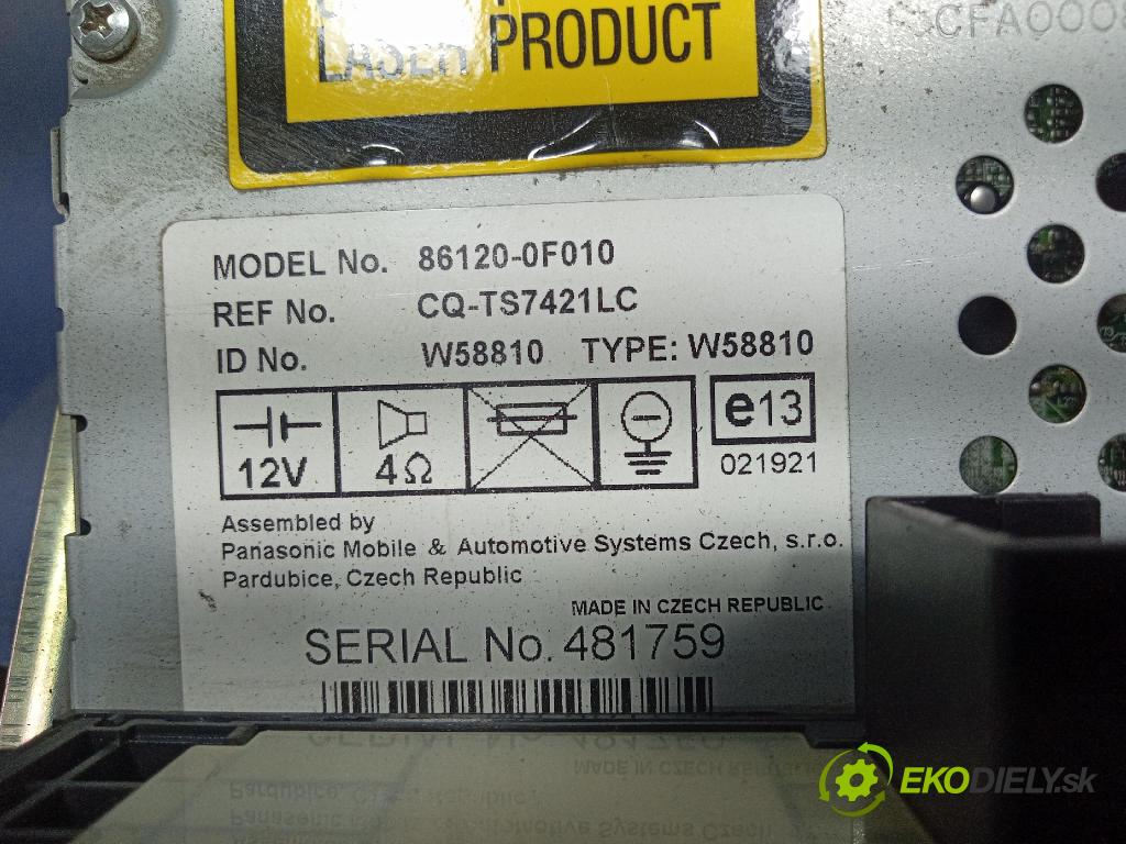Toyota Corolla verso 2006 Radio I Navigace: 86120-0F010