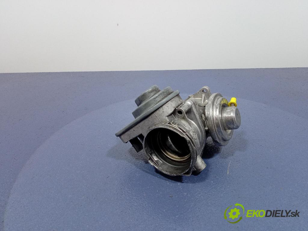 Jeep Compass 2007 škrticí klapka 038128063G