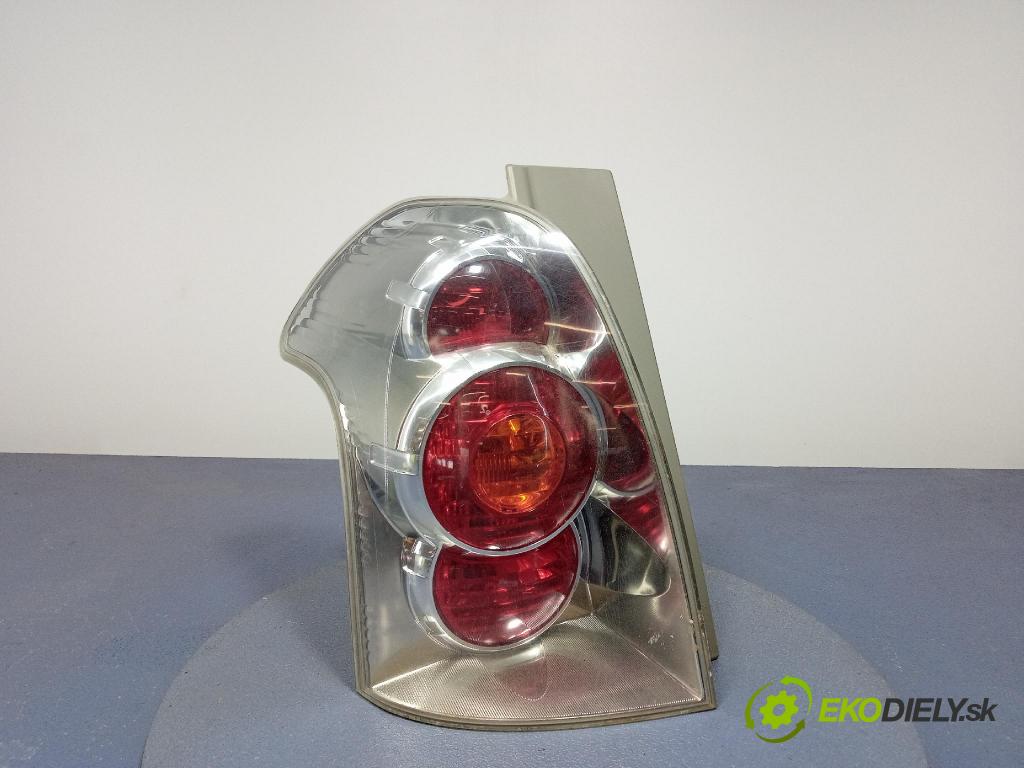 Toyota Corolla verso 2006 světlo Zad: levá Mimo: 0F-01