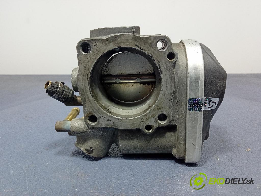 Audi A3 2003 škrticí klapka 06A133062AB