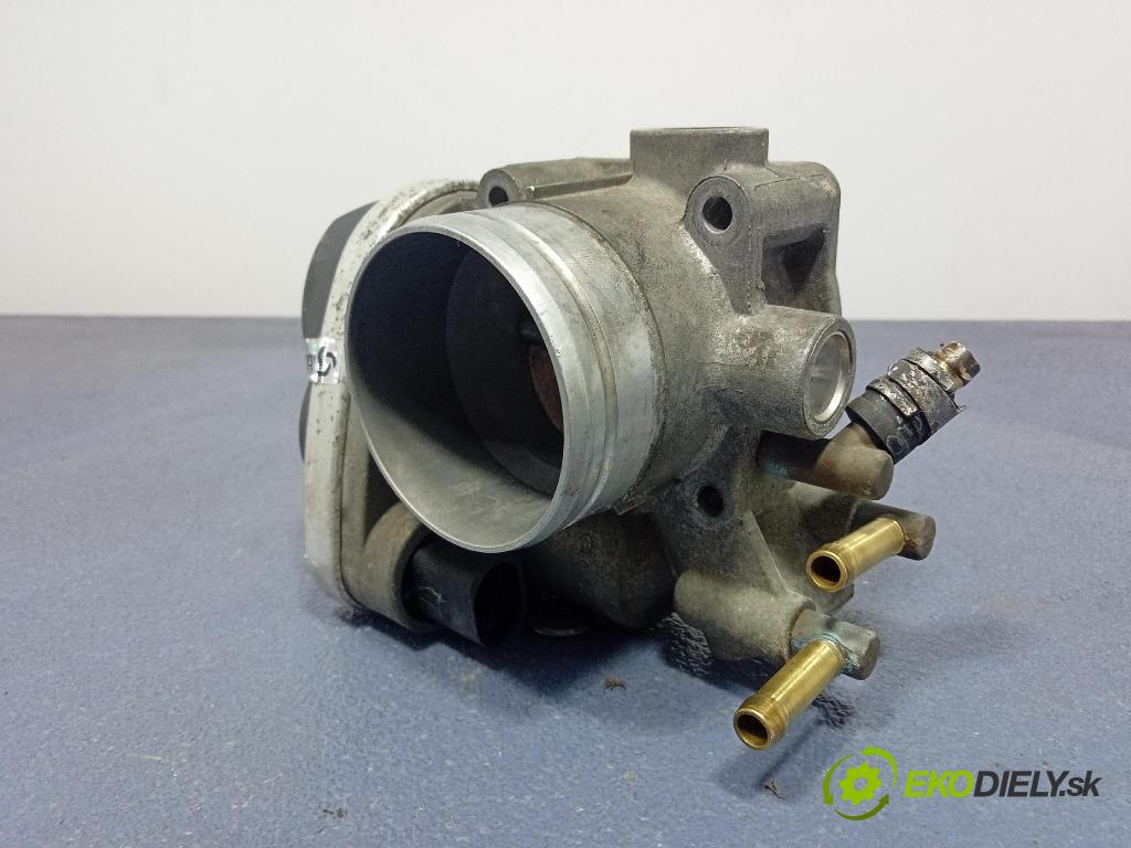 Audi A3 2003 škrticí klapka 06A133062AB