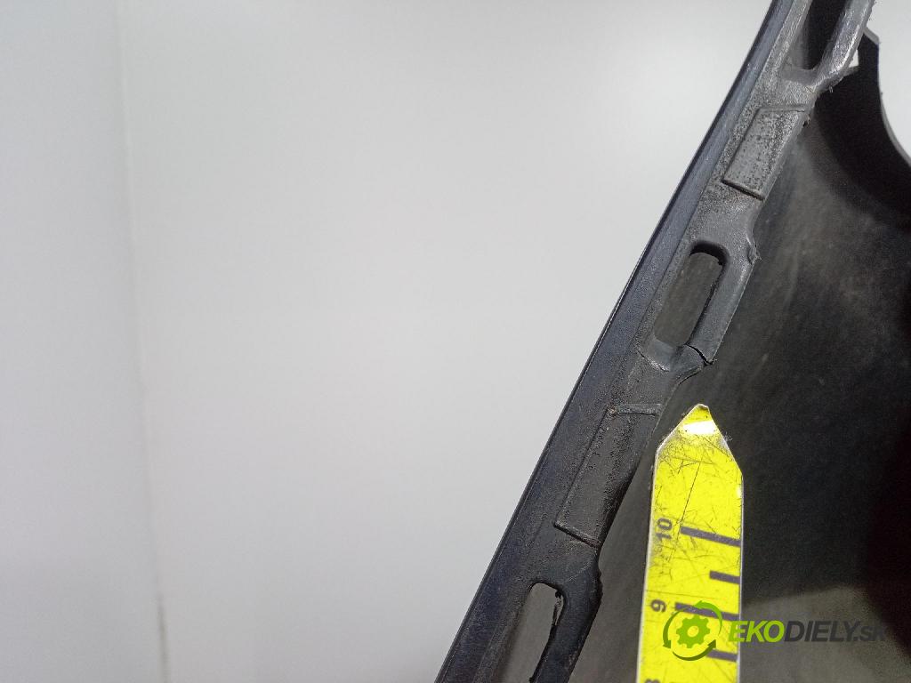 Honda Civic 2005 nárazník Zad: