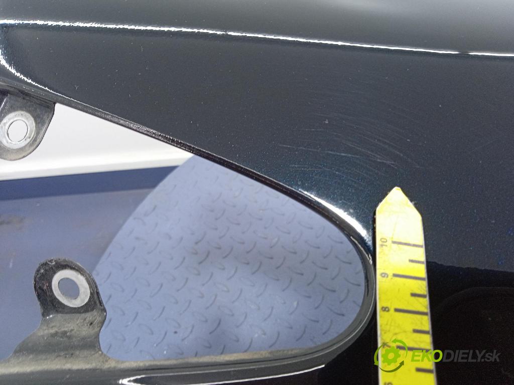 Honda Civic 2005 blatnik před v pravo: