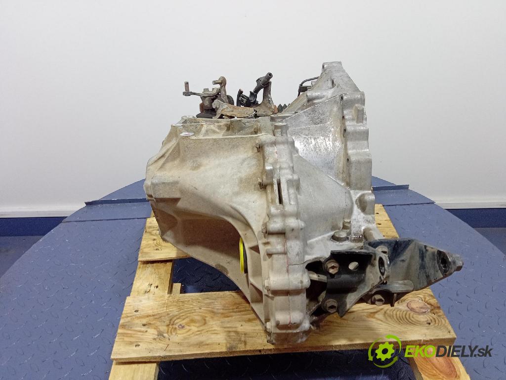 Toyota Corolla verso 2006 převodovka Ozubené kola: Manualna