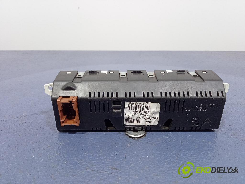 Peugeot 407 2005 Hodinky 9666628180