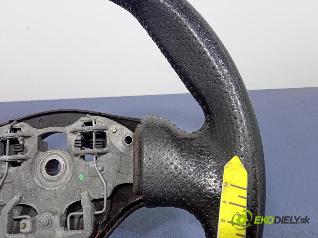 Peugeot 206 2002 volant 9644116577