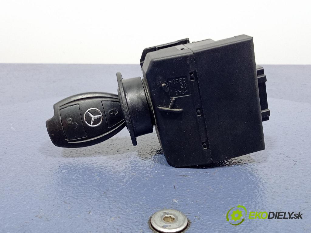 Mercedes A-Klasa 2005 Spínač zapalování. 1695451508