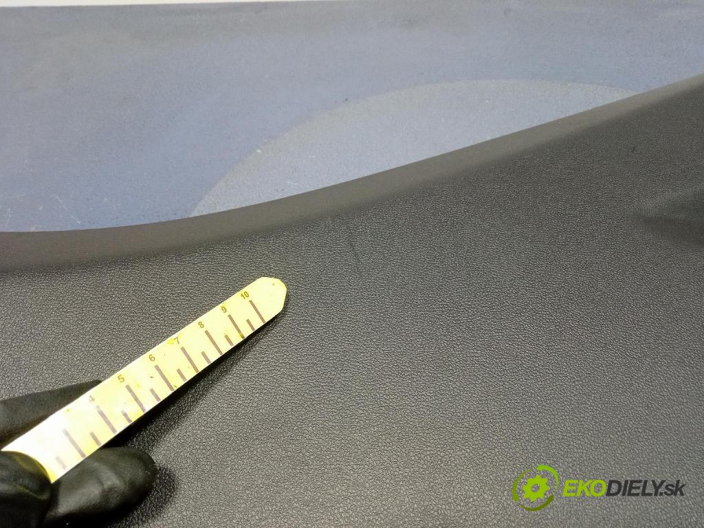 Porsche Cayenne s 2017 kryt Plast: Interiéry: 760867765