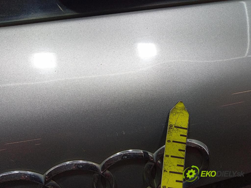 Audi A3 2003 zadní dveře kufra: kufr