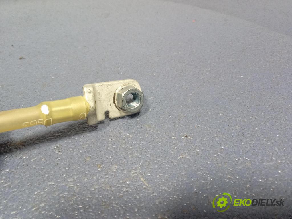 Porsche Cayenne s 2017 instalace Elektrický: 4M4971534A