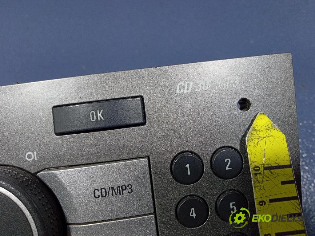 Opel Astra 2006 Radio I Navigace: 13190742