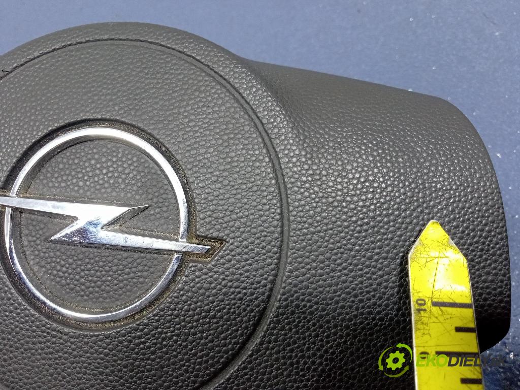 Opel Astra 2006 Airbag: Řidiči: x 13111344
