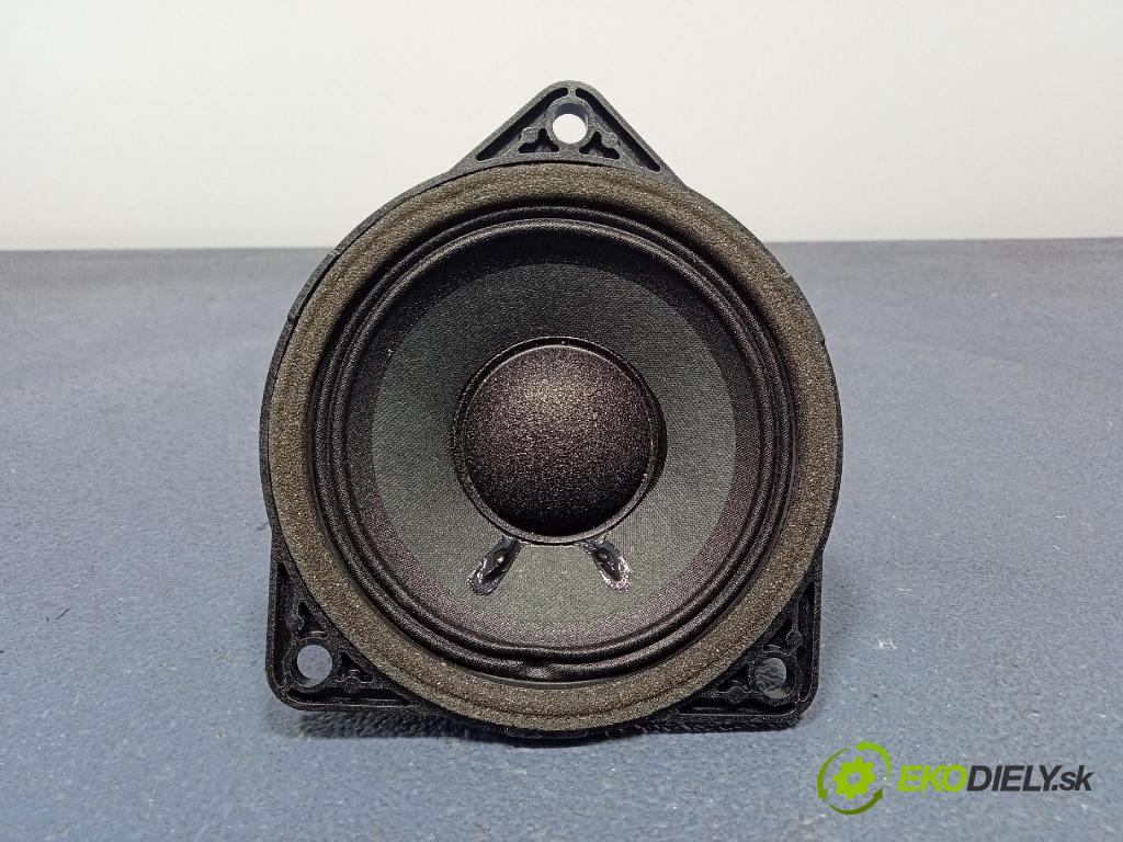 Porsche Cayenne s 2017 Mluvčí: / Subwoofer: 971035415G