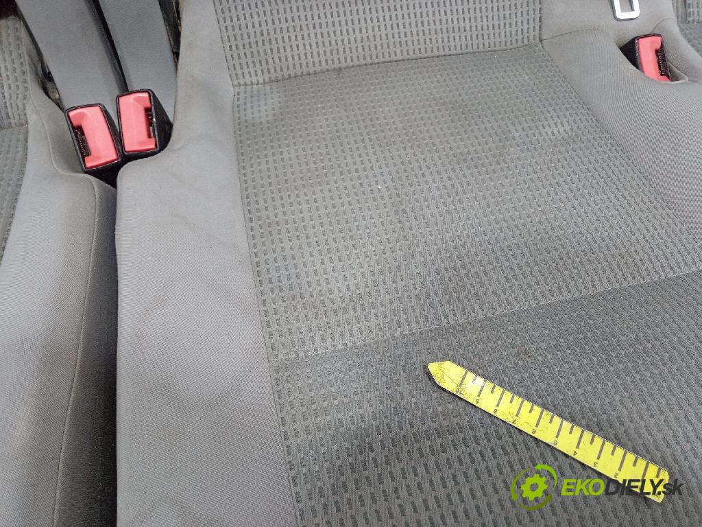 Vw Caddy 2005 Sedadlo zadní