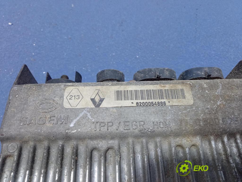 Renault Master 2001 řídící jednotka Motor: 8200054886