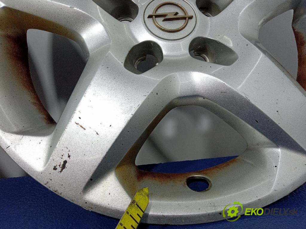 Opel Astra 2005 puklica kola: 13240543
