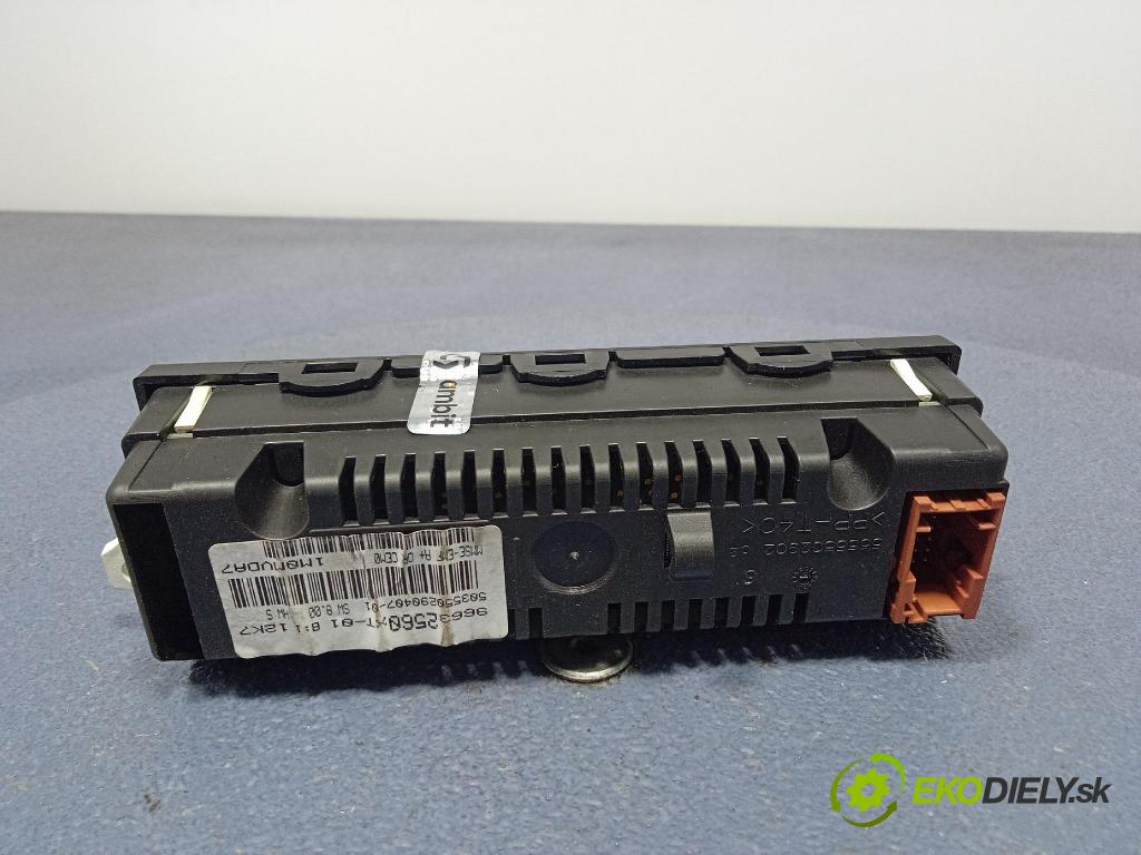 Citroen C3 2007 displej Radio / GPS 96632560XT