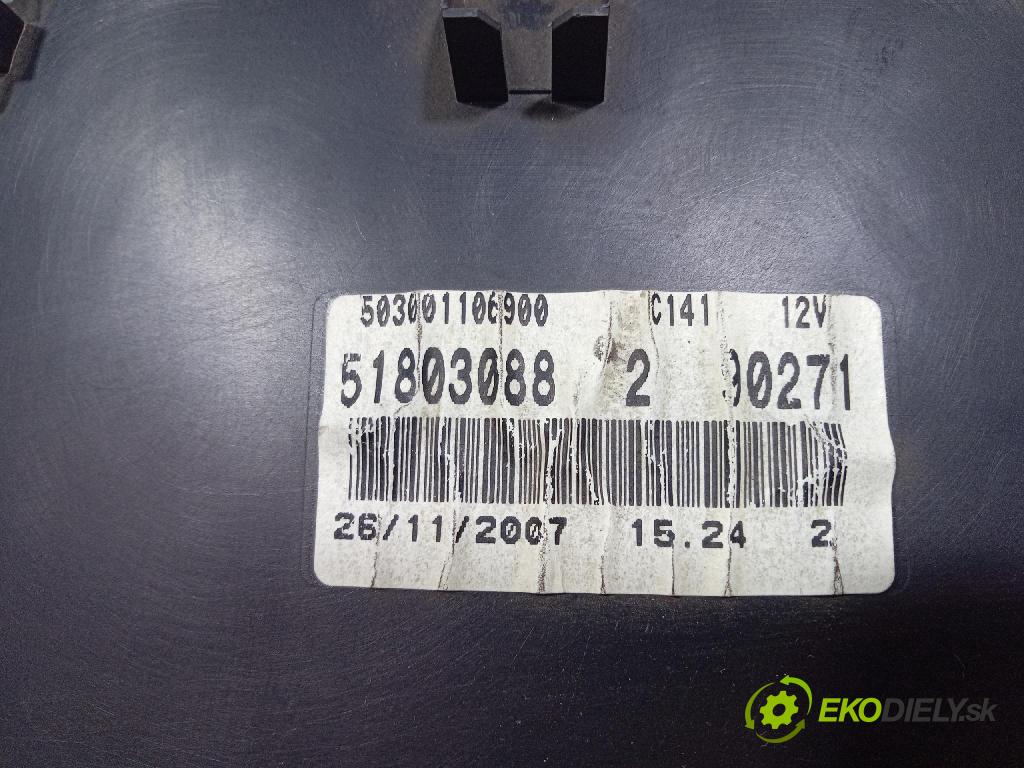 Fiat Punto 2007 Přístrojová deska 51803088