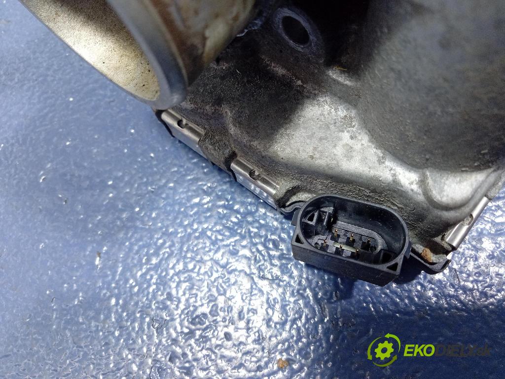 Opel Corsa 2007 škrticí klapka 24420536