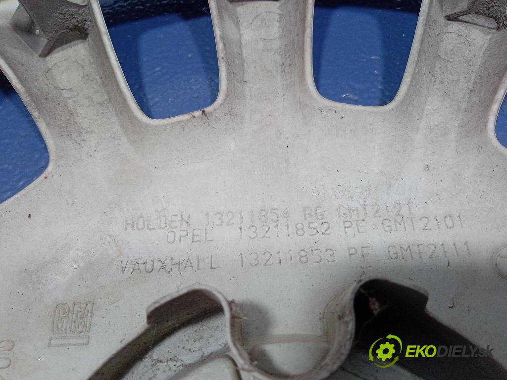 Opel Corsa 2007 puklica kola: 13211852