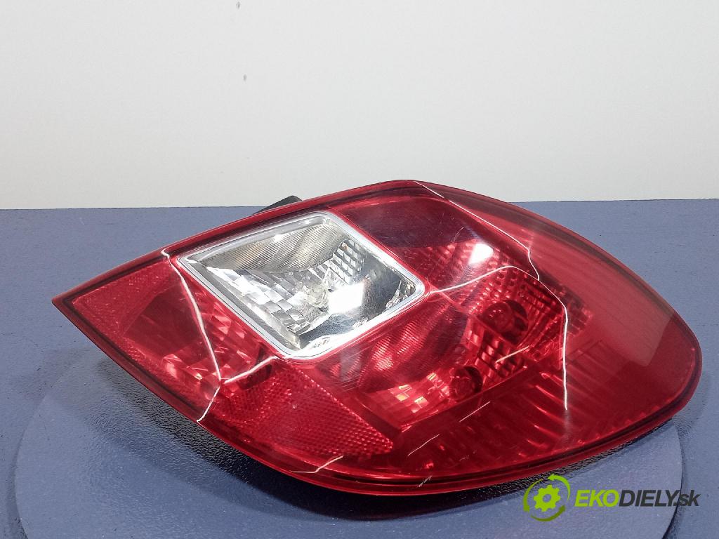 Opel Corsa 2007 světlo Zad: Práva: Mimo: 13188046