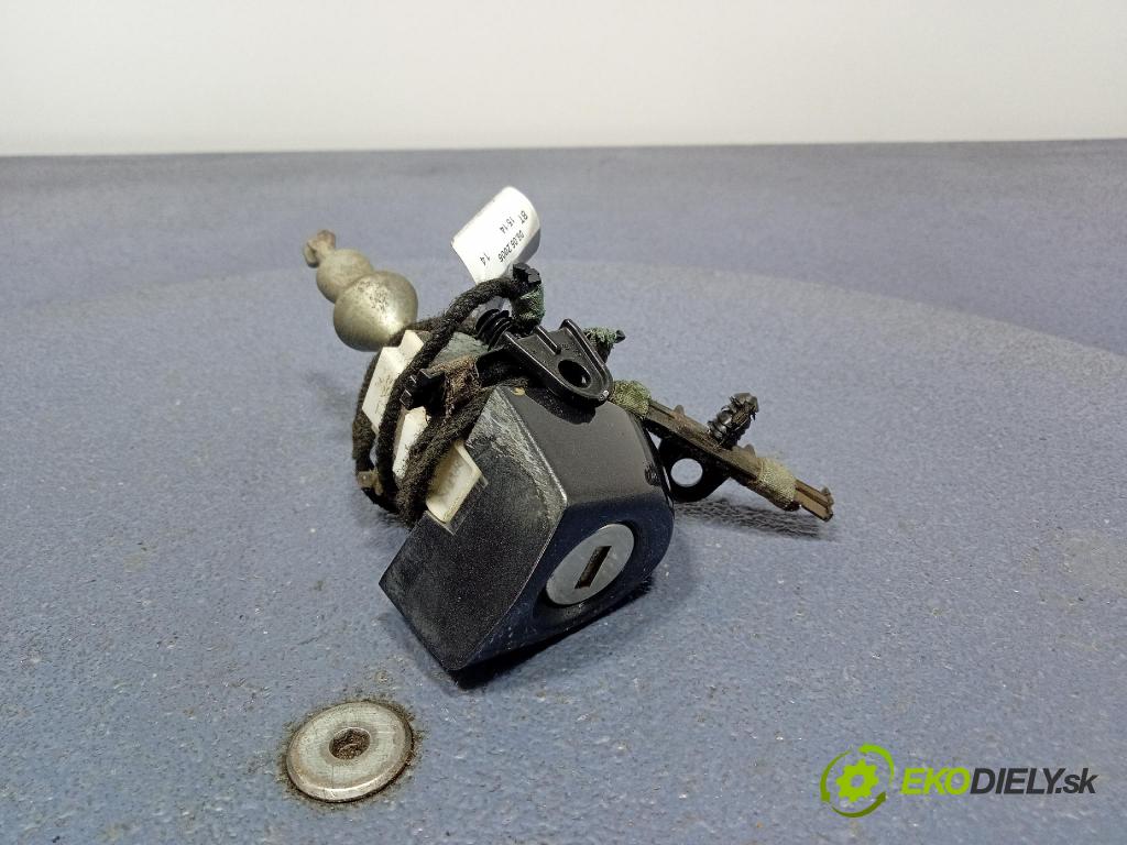 Bmw Seria 3 2006 klika před levá 6936591 6936592