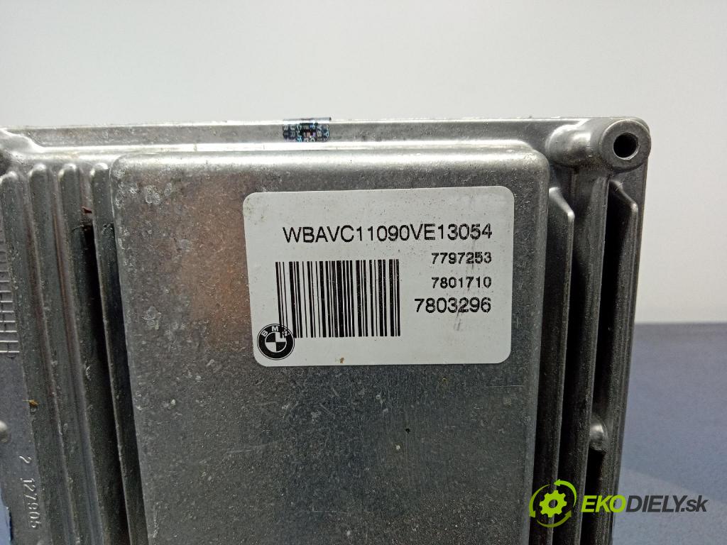 Bmw Seria 3 2006 řídící jednotka Motor: 7801710