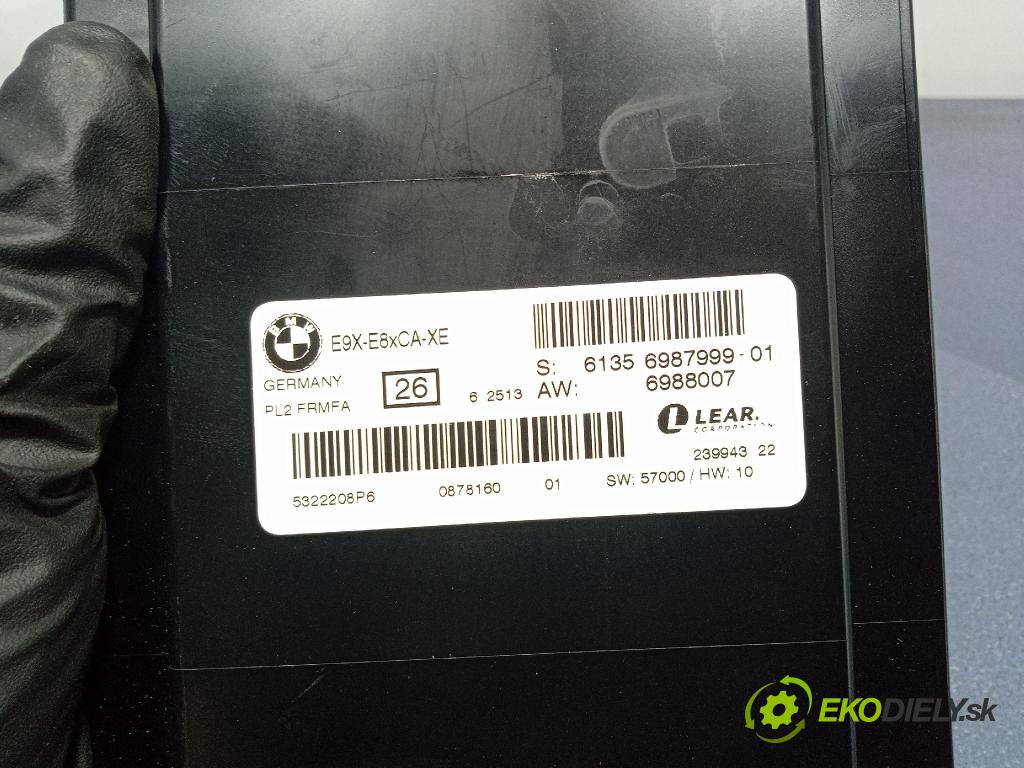 Bmw Seria 3 2006 řídící jednotka Světel: 6987999