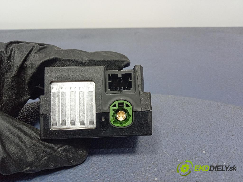 Porsche Cayenne s 2017 instalace Elektrický: 9Y0035736