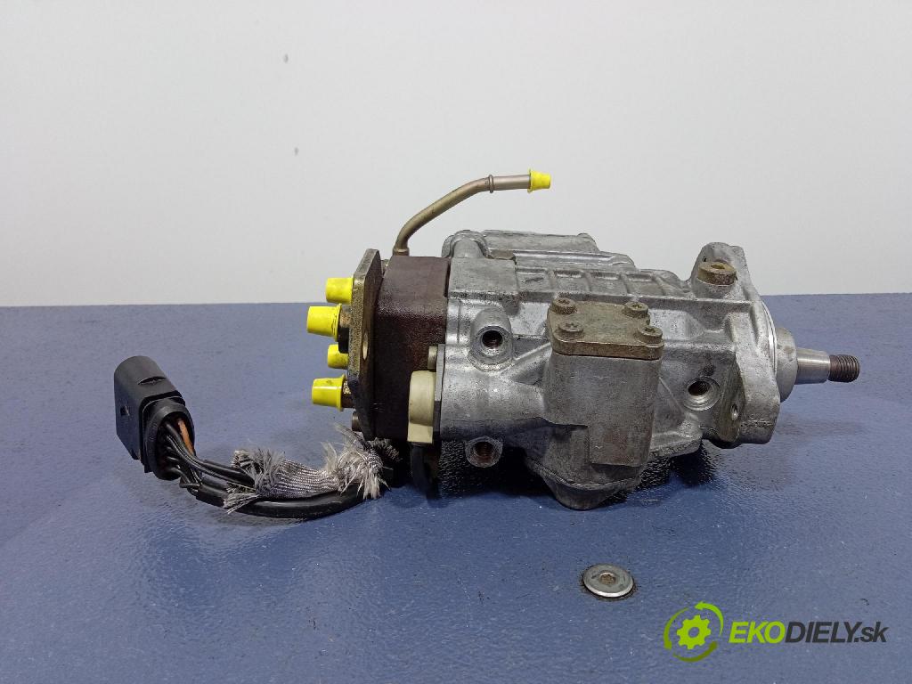 Vw Golf 1999 čerpadlo Injekce: 038130107D