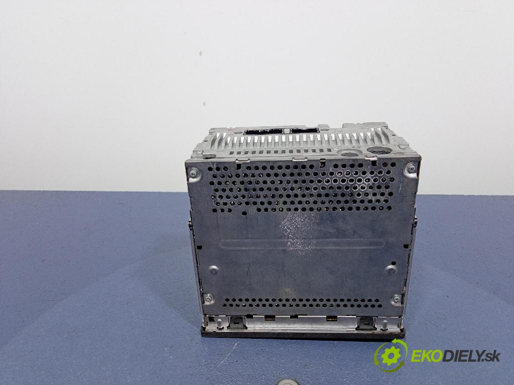 Volvo S70/V70 1998 Radio I Navigace: 3533775