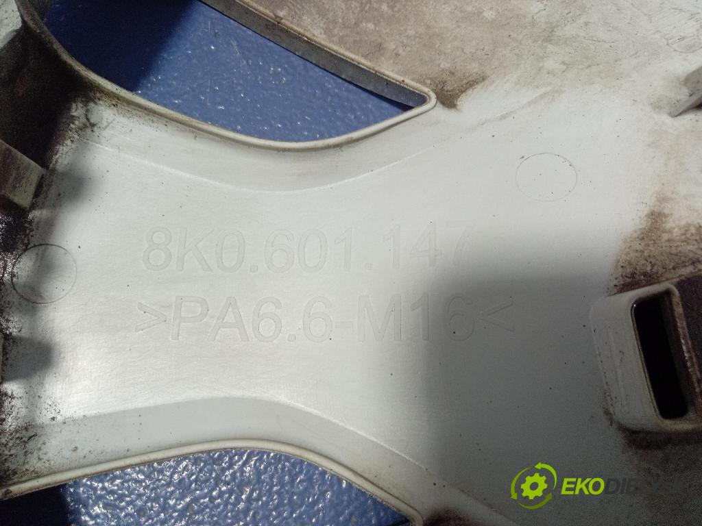 Audi A6 2004 puklica kola: 8K0601147