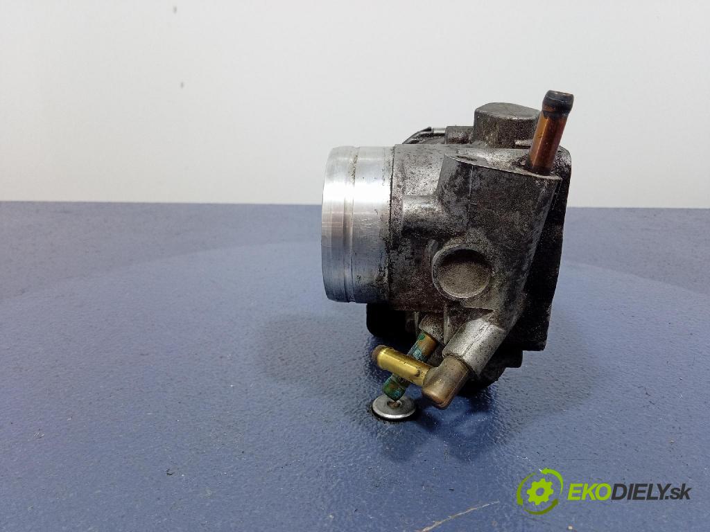 Audi A6 2004 škrticí klapka 06B133062H