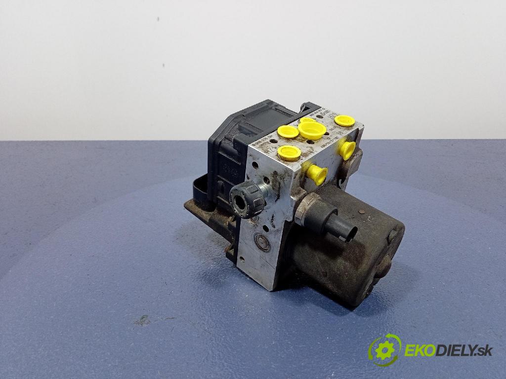 Audi A6 2004 čerpadlo ABS x 4B0614517G