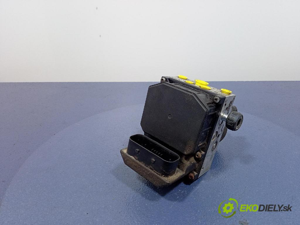 Audi A6 2004 čerpadlo ABS x 4B0614517G