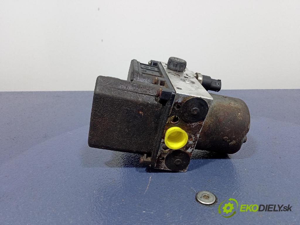 Audi A6 2004 čerpadlo ABS x 4B0614517G