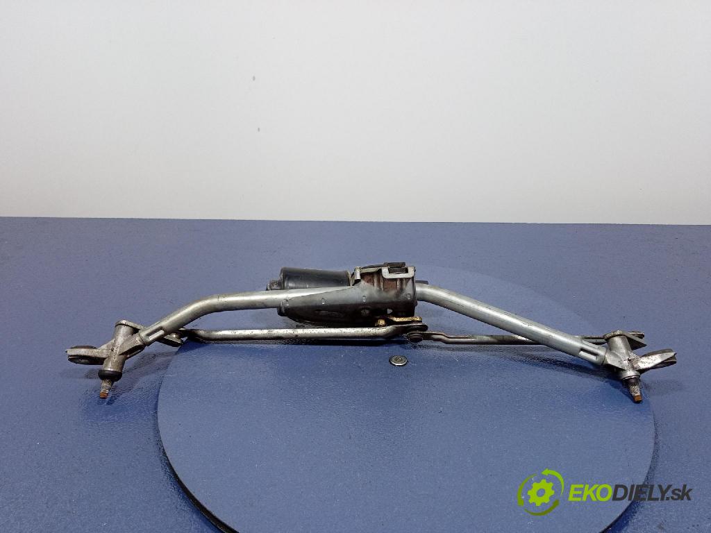 Audi A6 2004 mechanismus motorek Stěrače: před 8D1955605B