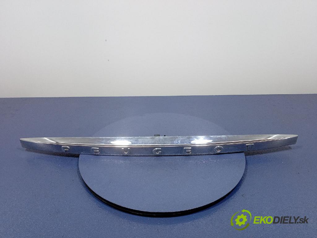 Peugeot 407 2005 zaslepka: Zad: 9645271580