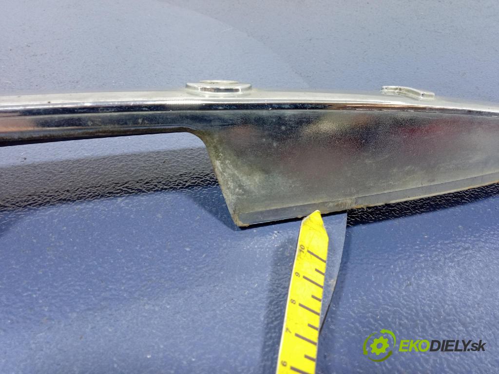 Peugeot 407 2005 zaslepka: Zad: 9645271580