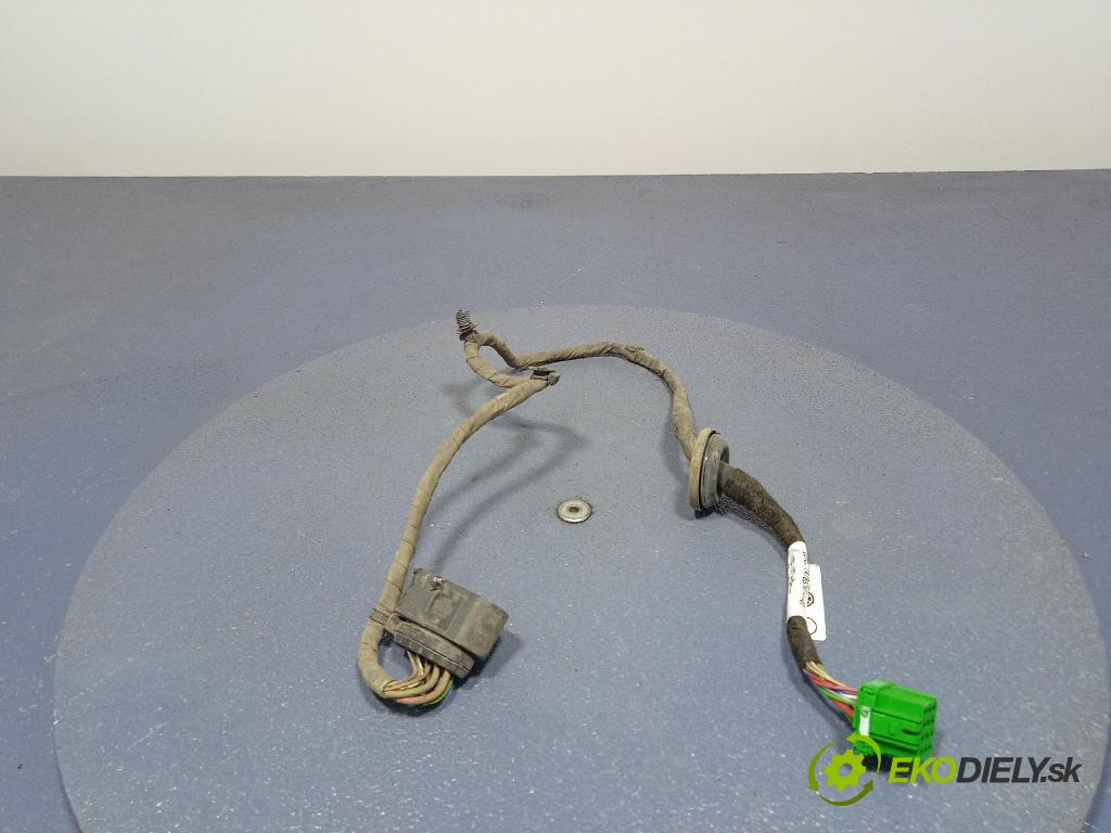 Porsche Cayenne s 2017 instalace Elektrický: 4M4971165A
