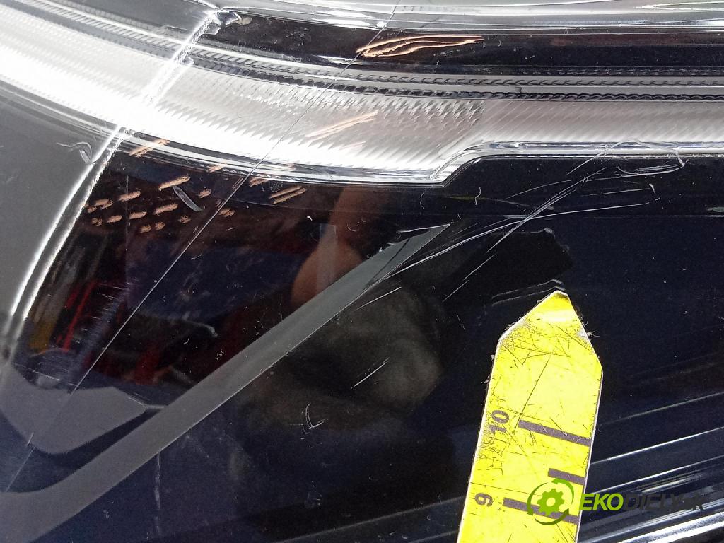 Toyota Yaris cross 0 světlo Levý: KOITO OD-312
