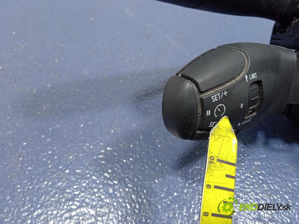 Peugeot 407 2005 Přepínač Komplex: 96496662xt