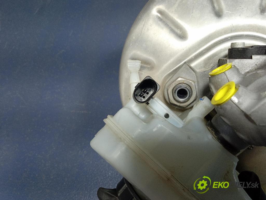 Porsche Cayenne s 2017 servo Brzdy: 9Y0612103