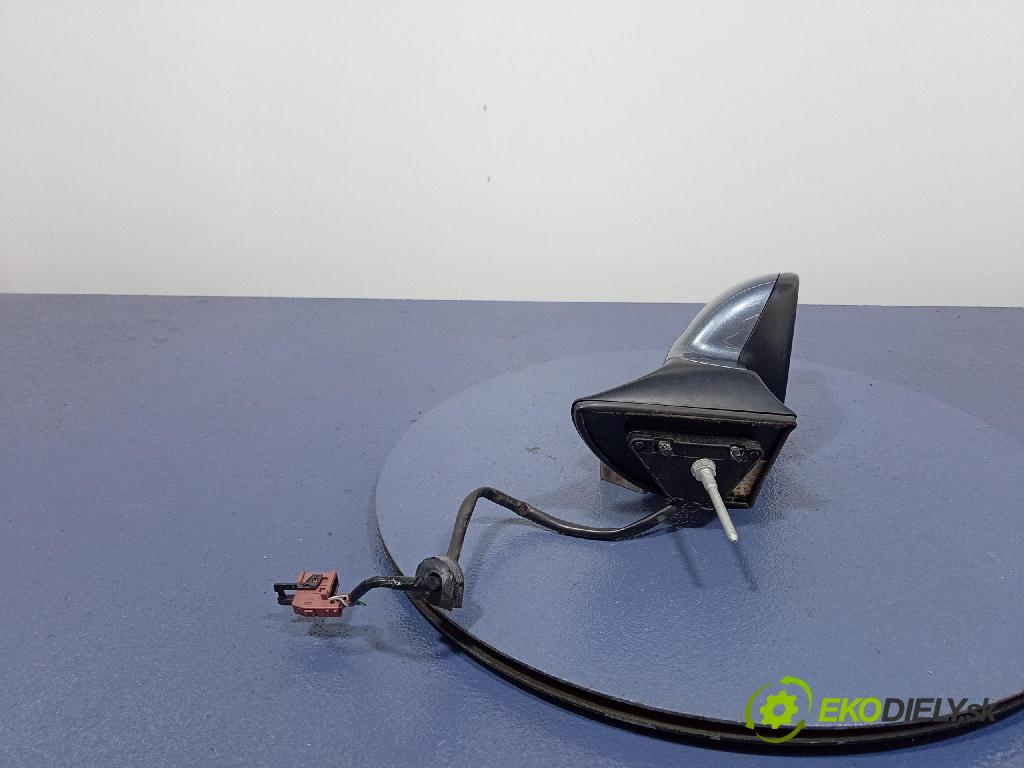 Peugeot 407 2005 zpětné zrcátko prave
