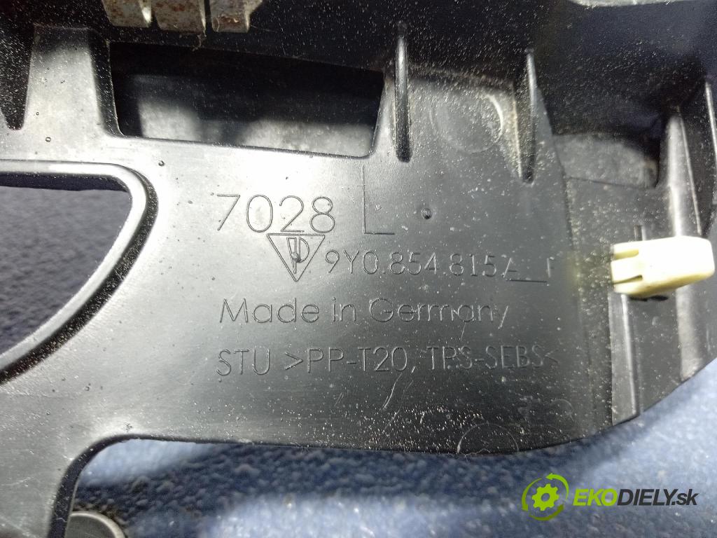 Porsche Cayenne s 2017 blatník: plastický: Zad: 9Y0854815A
