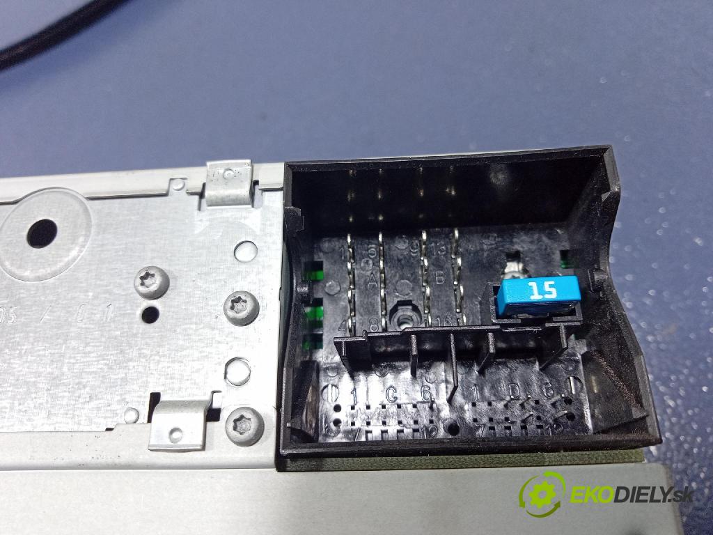 Opel Vectra 2007 Radio I Navigace: 13253511