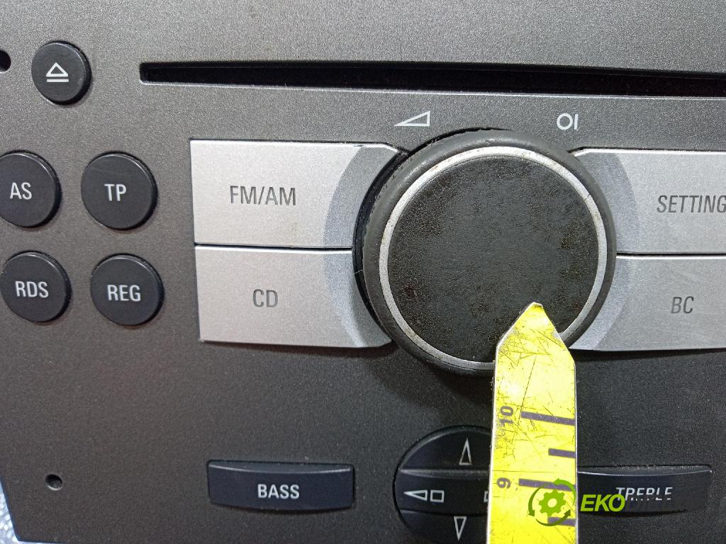 Opel Vectra 2007 Radio I Navigace: 13253511