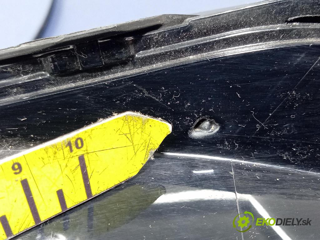 Nissan Qashqai 0 světlo v pravo: 100-8D02J