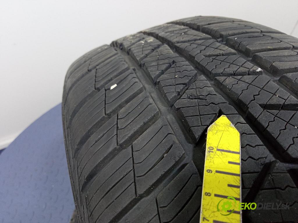 Jeep Compass 2007 pneumatiky: Zima 4024063000414